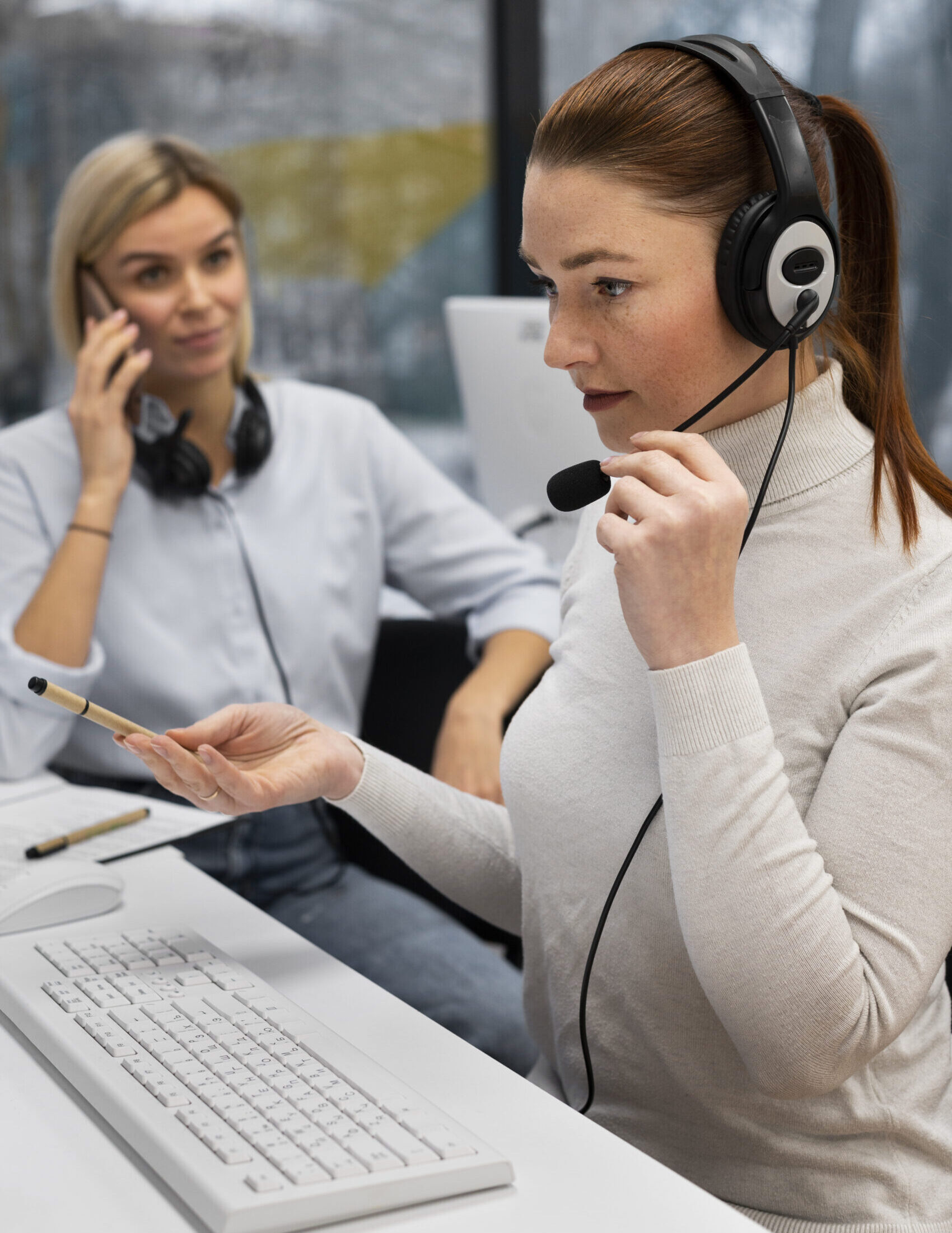 work-environment-call-center-office(1)